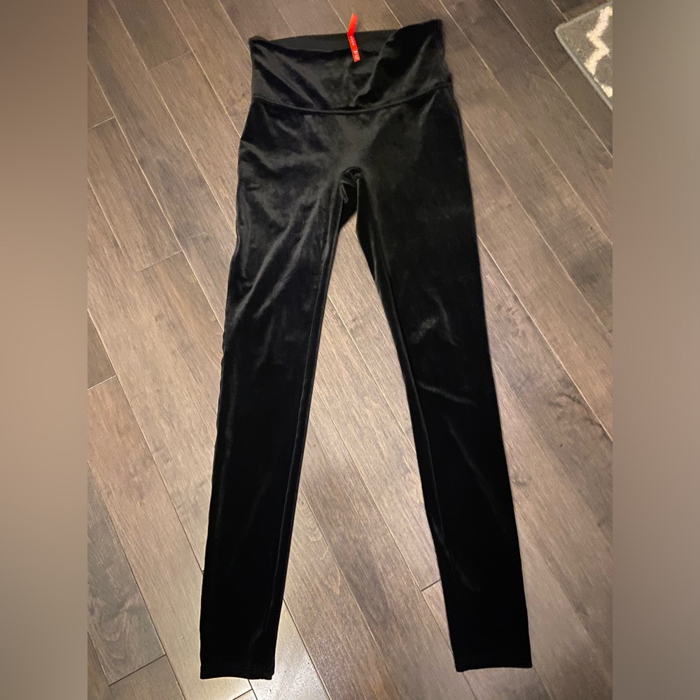 Spanx Velvet Legg